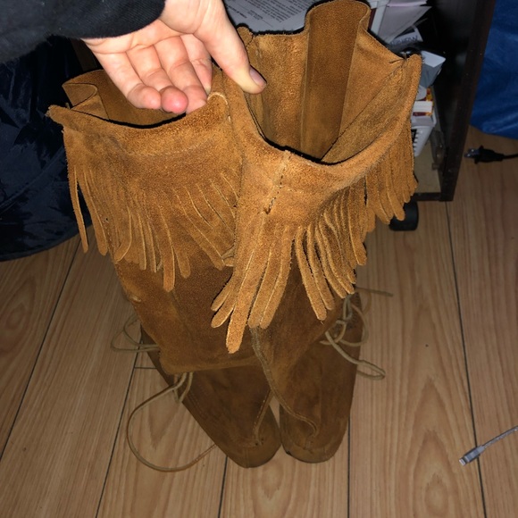 Tie up boots - Picture 3 of 4